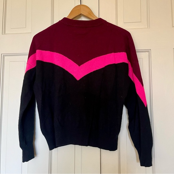 💯 cashmere sweater by 27 Miles Malibu pink burgundy black ski inspired print - Picture 4 of 7